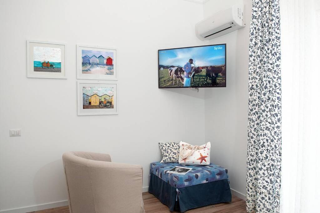 Blue Sea House Apartment Чефалу Екстериор снимка
